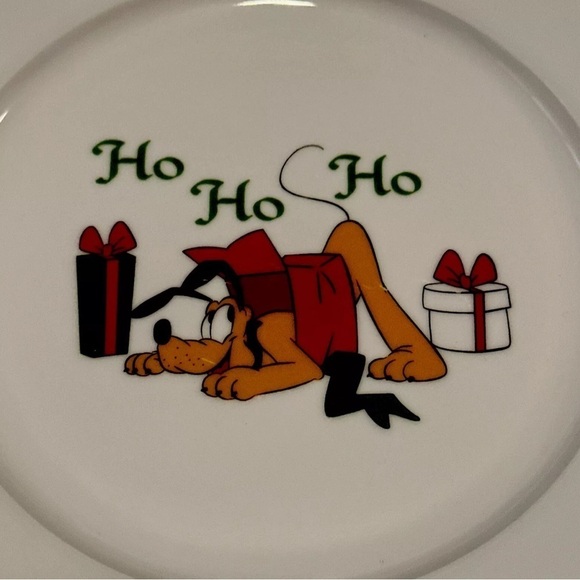Disney Mickey Pluto Goofy VTG Ho Ho Ho Holiday Christmas Set Of 3 Dinner Plates - Picture 4 of 6